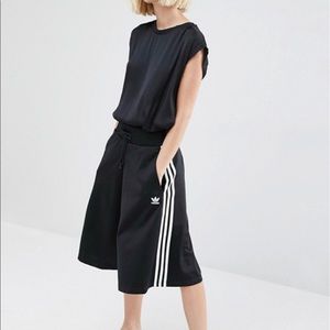 ADIDAS CULOTTE SHORTS PANTS SMALL